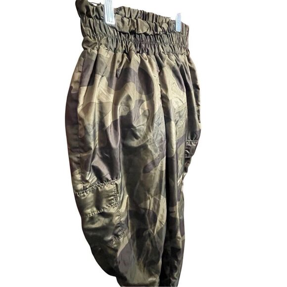 No Boundaries Camo Jogger Pants Size X-Small - Picture 5 of 14